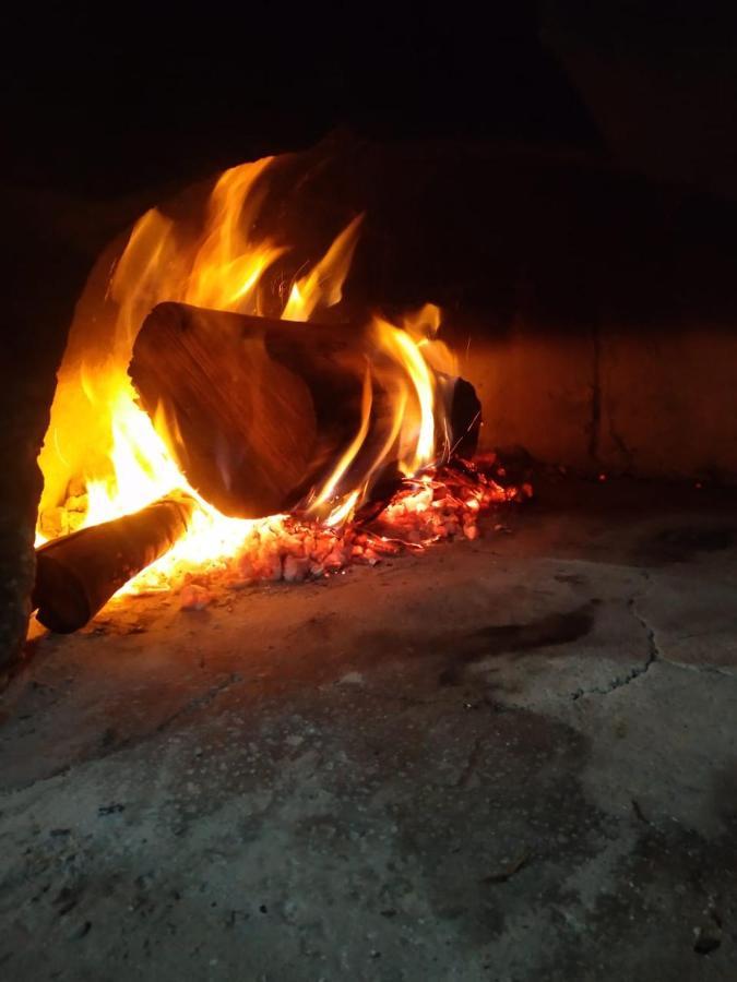 Pousada Sitieto Voitov Aluminio Esterno foto
